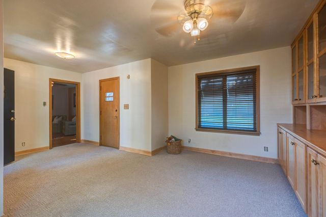 1420 S 11th St, Salina, KS 67401