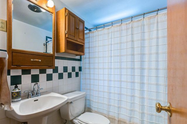 1420 S 11th St, Salina, KS 67401