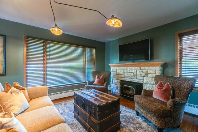 1420 S 11th St, Salina, KS 67401