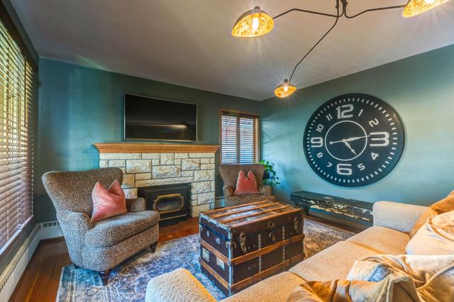 1420 S 11th St, Salina, KS 67401