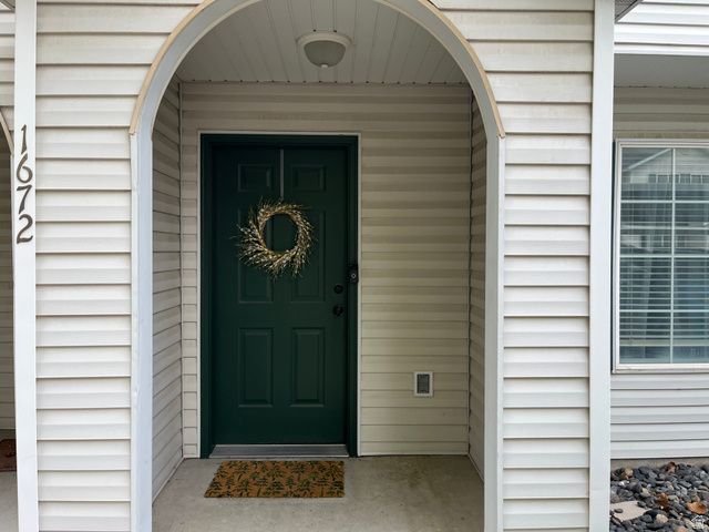 1672 S CANYONWOODS, Ogden, UT 84404