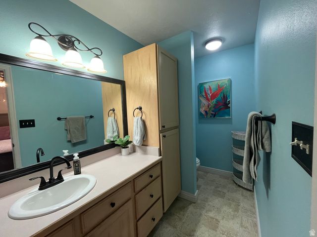 1672 S CANYONWOODS, Ogden, UT 84404