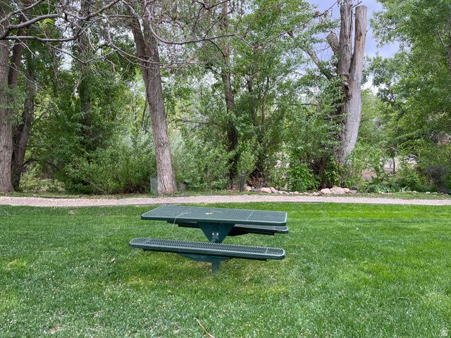 1672 S CANYONWOODS, Ogden, UT 84404