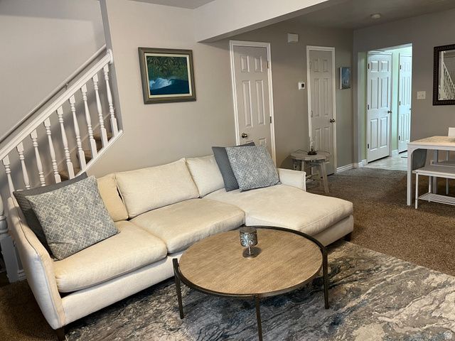 1672 S CANYONWOODS, Ogden, UT 84404