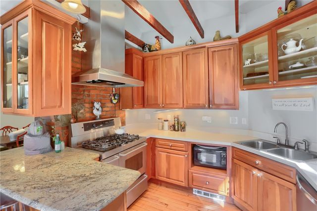 450 Kilbourne St, Hazelwood, PA 15207