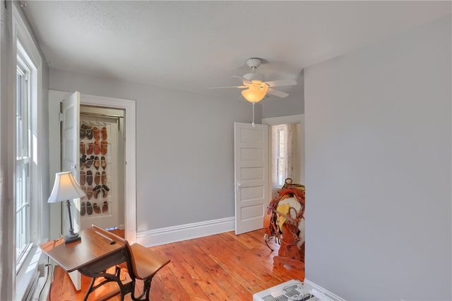 450 Kilbourne St, Hazelwood, PA 15207