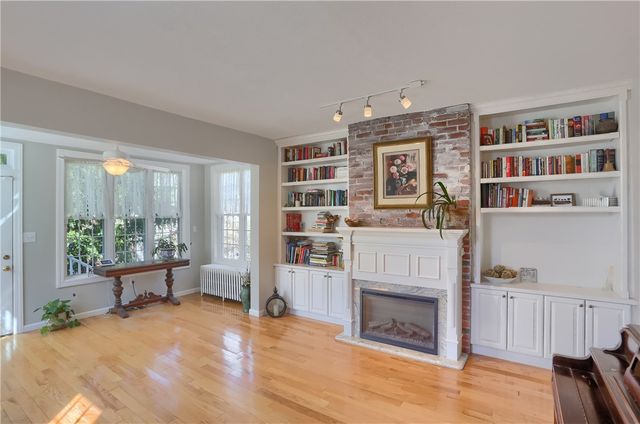 450 Kilbourne St, Hazelwood, PA 15207