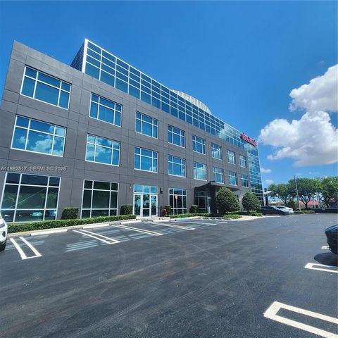 2500 NW 107th Avenue 400, Doral, FL 33172
