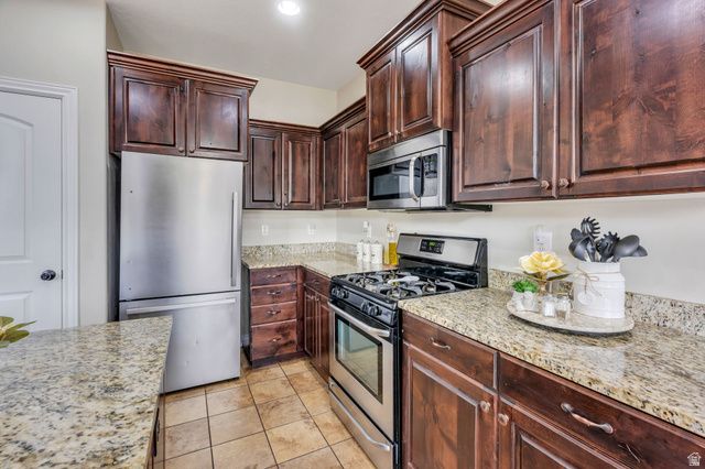 3953 W SAGE BLOSSOM WAY, South Jordan, UT 84009