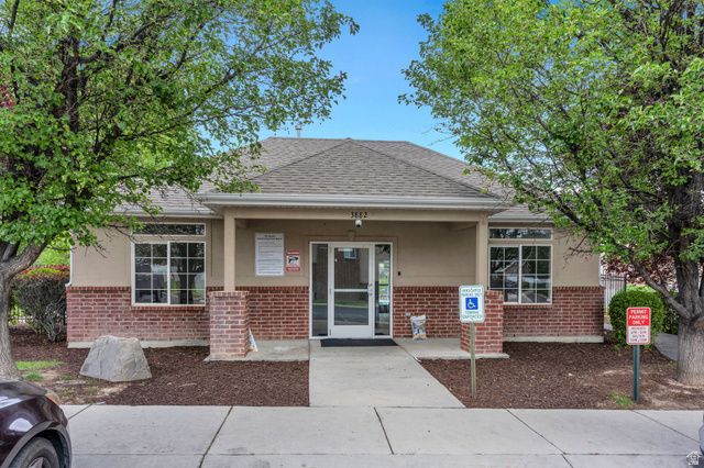 3953 W SAGE BLOSSOM WAY, South Jordan, UT 84009