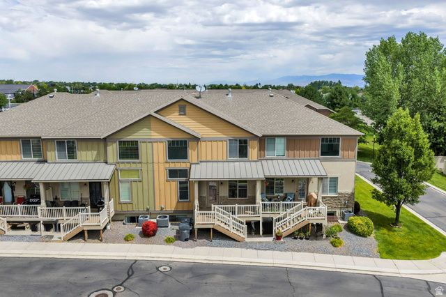 3953 W SAGE BLOSSOM WAY, South Jordan, UT 84009