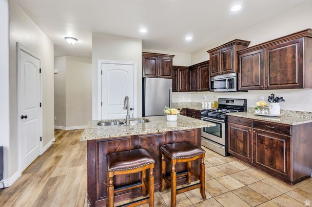 3953 W SAGE BLOSSOM WAY, South Jordan, UT 84009