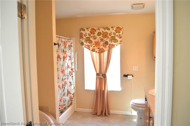 1400 N Oak Ridge Drive, Lorida, FL 33857