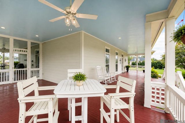 1223 Kings View Cir, Jackson, LA 70748