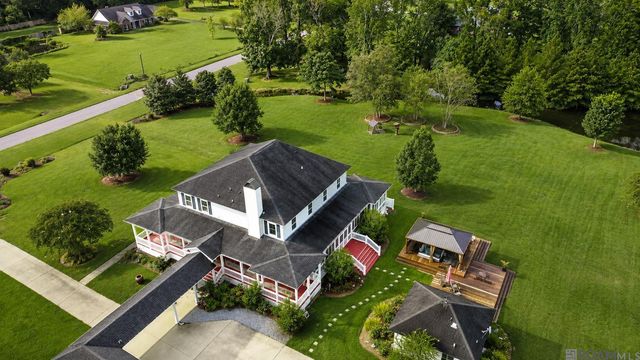 1223 Kings View Cir, Jackson, LA 70748