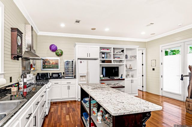 1223 Kings View Cir, Jackson, LA 70748