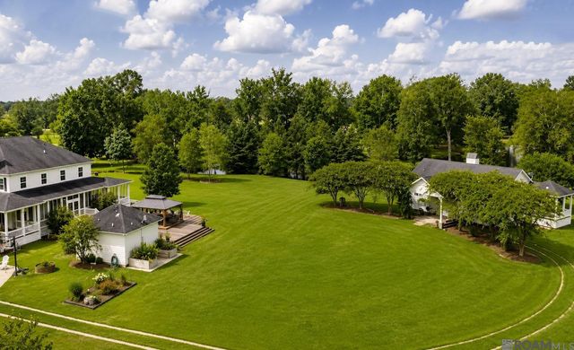 1223 Kings View Cir, Jackson, LA 70748