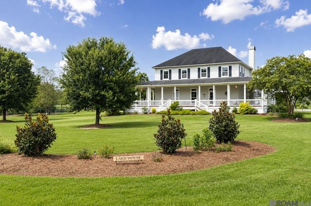 1223 Kings View Cir, Jackson, LA 70748