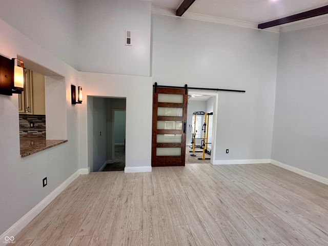 9530 N Park Avenue, Indianapolis, IN 46240