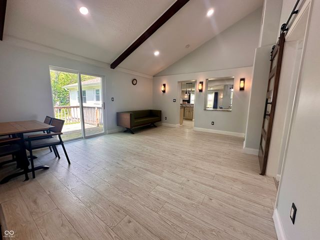 9530 N Park Avenue, Indianapolis, IN 46240