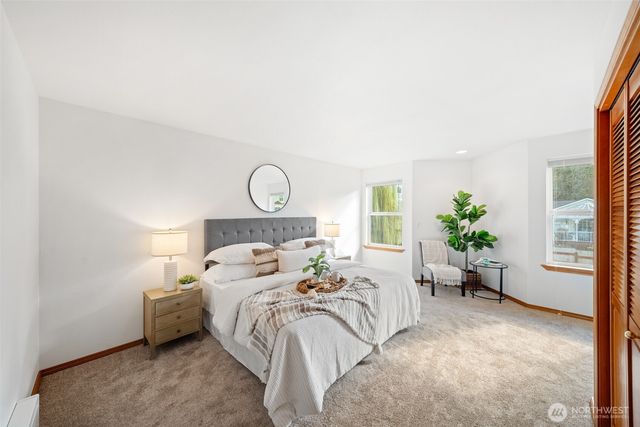 407 72nd Way NE, Olympia, WA 98506