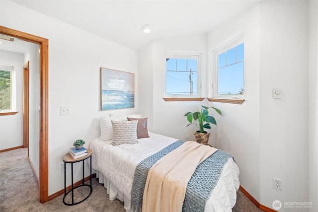 407 72nd Way NE, Olympia, WA 98506