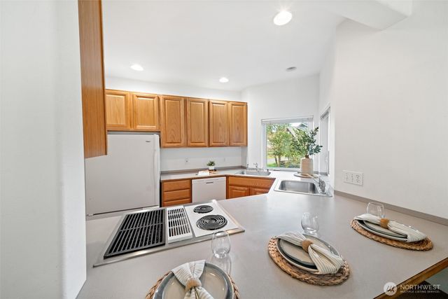 407 72nd Way NE, Olympia, WA 98506