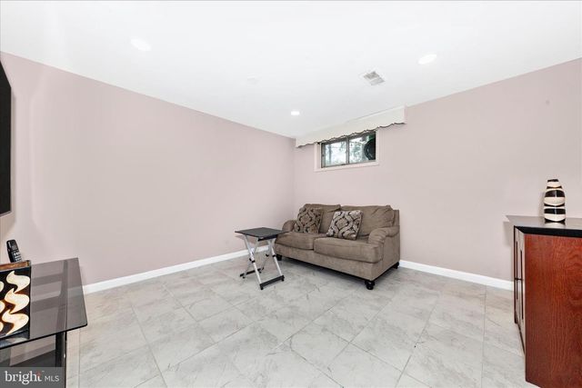 14107 OAKVALE ST, Rockville, MD 20853