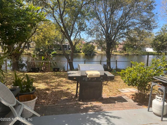 2010 KNOTTINGHAM TRACE Lane, Jacksonville, FL 32246