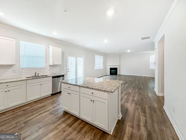 965 Athena Bend, Fairburn, GA 30213