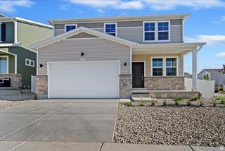 297 N ROUNDABOUT ST #1047, Saratoga Springs, UT 84045