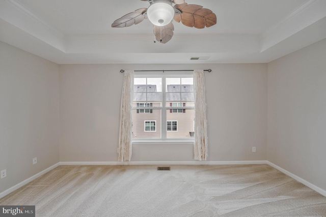 25218 BRIARGATE TER, Chantilly, VA 20152