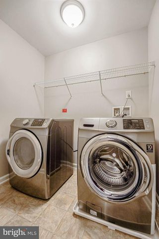 25218 BRIARGATE TER, Chantilly, VA 20152