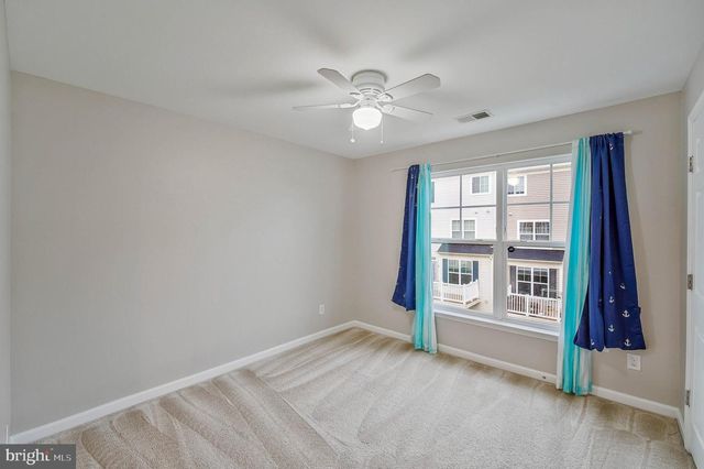25218 BRIARGATE TER, Chantilly, VA 20152