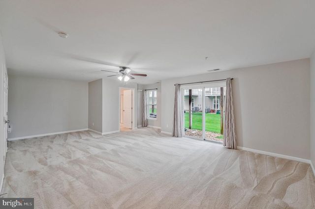 25218 BRIARGATE TER, Chantilly, VA 20152
