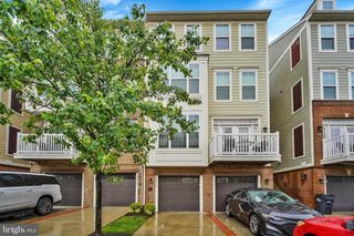 25218 BRIARGATE TER, Chantilly, VA 20152