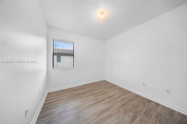 268 NE 210th Way, Miami, FL 33179