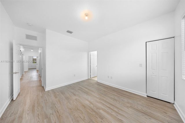 268 NE 210th Way, Miami, FL 33179