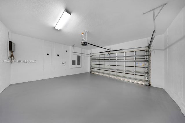 268 NE 210th Way, Miami, FL 33179