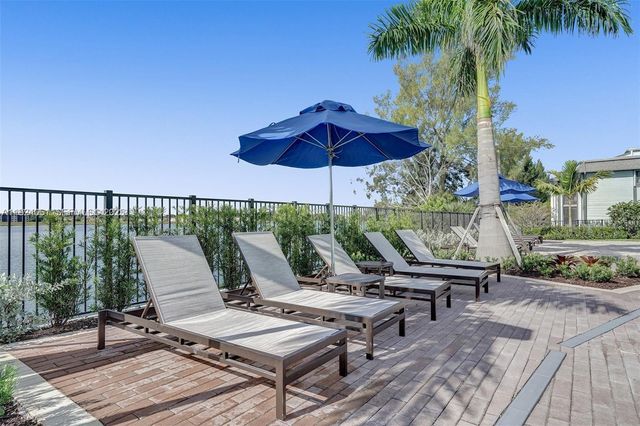 268 NE 210th Way, Miami, FL 33179