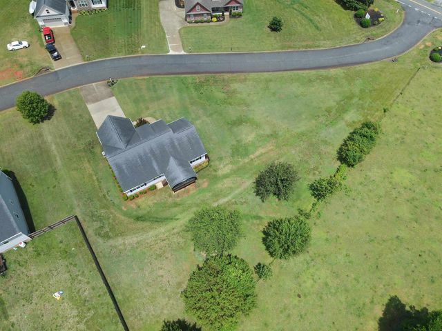 105 Millstone Drive, Campobello, SC 29322