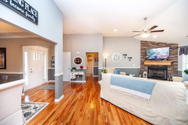 105 Millstone Drive, Campobello, SC 29322