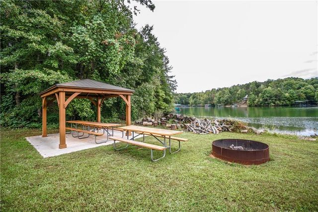 00 W Waters Edge Lane, West Union, SC 29696