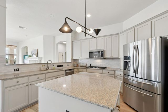 816 Drifting Wind RUN, Dripping Springs, TX 78620