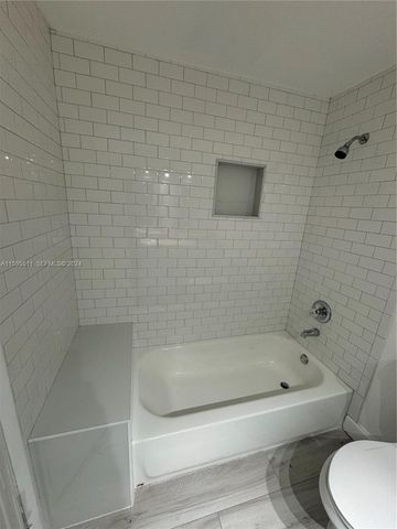 2050 SW 122nd Avenue 22, Miami, FL 33175