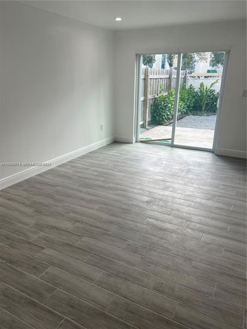 2050 SW 122nd Avenue 22, Miami, FL 33175