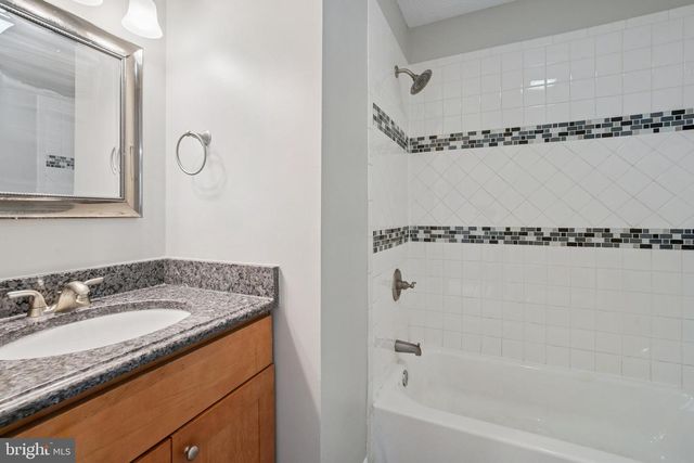 9321 SEVEN COURTS DR, Baltimore, MD 21236