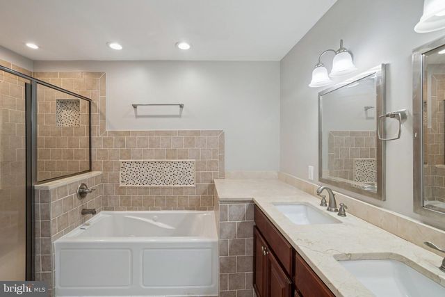 9321 SEVEN COURTS DR, Baltimore, MD 21236