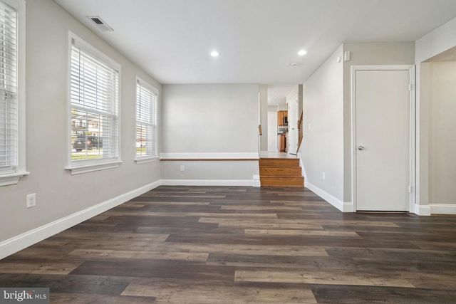 9321 SEVEN COURTS DR, Baltimore, MD 21236