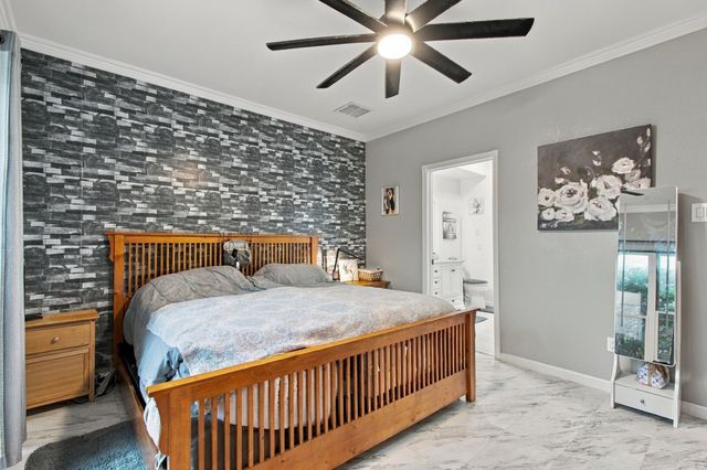 3825 Branch Hollow Circle, Carrollton, TX 75007